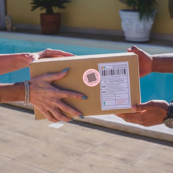 50 Personalized QR Code Stickers For Small Business & Resellers - Picture 2 of 6